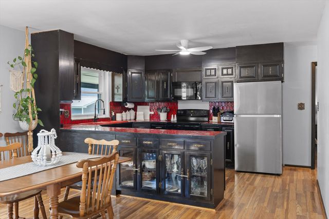 2166 S Shore Acres Road, Soddy Daisy, TN 37379