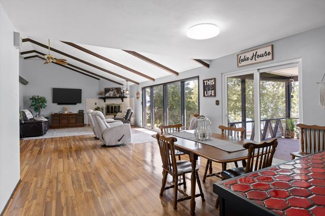 2166 S Shore Acres Road, Soddy Daisy, TN 37379