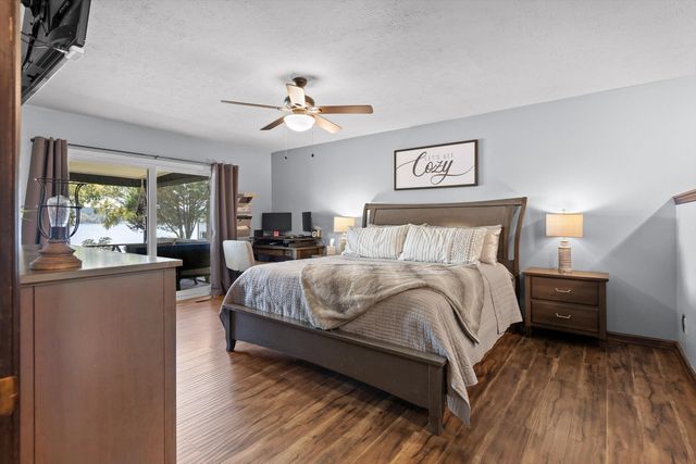 2166 S Shore Acres Road, Soddy Daisy, TN 37379