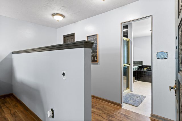 2166 S Shore Acres Road, Soddy Daisy, TN 37379