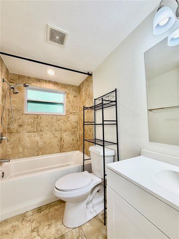 2204 IRENE STREET B, Lutz, FL 33549