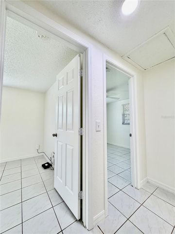 2204 IRENE STREET B, Lutz, FL 33549