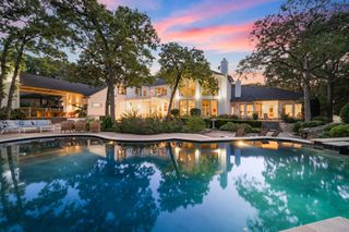 1402 Thetford Court, Southlake, TX 76092