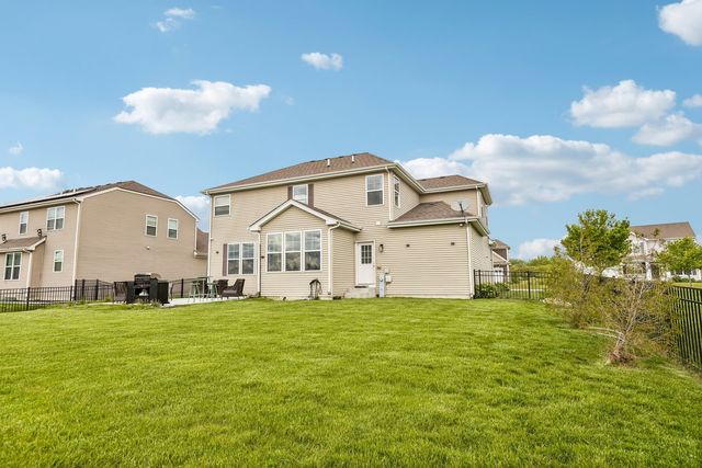 926 Catamaran Circle, Pingree Grove, IL 60140