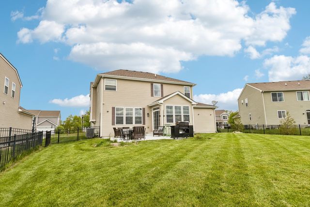 926 Catamaran Circle, Pingree Grove, IL 60140