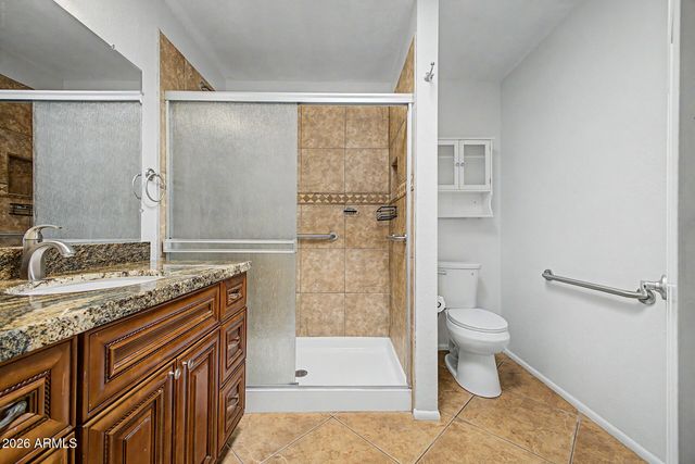 4122 W CALAVAR Road, Phoenix, AZ 85053