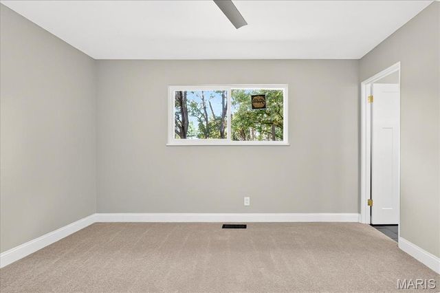 44 Riviera Court, St Louis, MO 63146