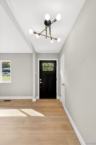 44 Riviera Court, St Louis, MO 63146