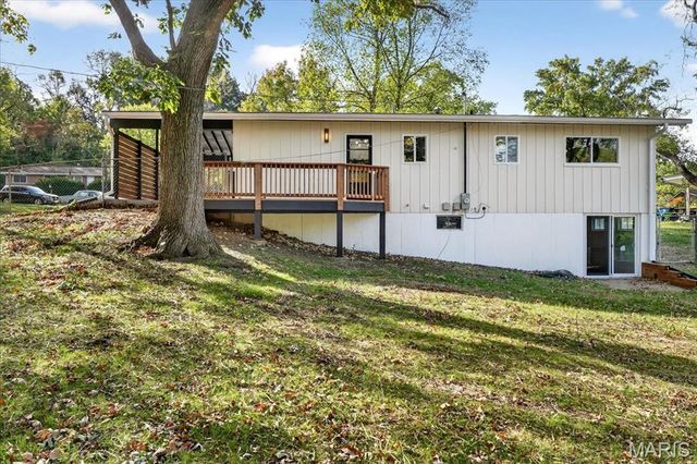 44 Riviera Court, St Louis, MO 63146