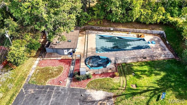 44 Riviera Court, St Louis, MO 63146