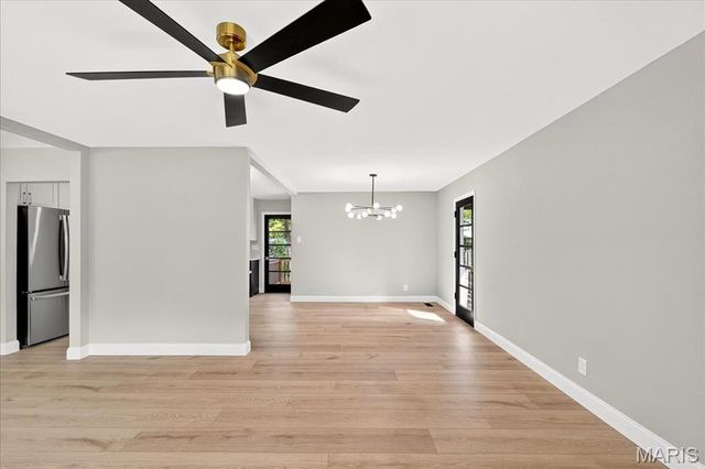 44 Riviera Court, St Louis, MO 63146