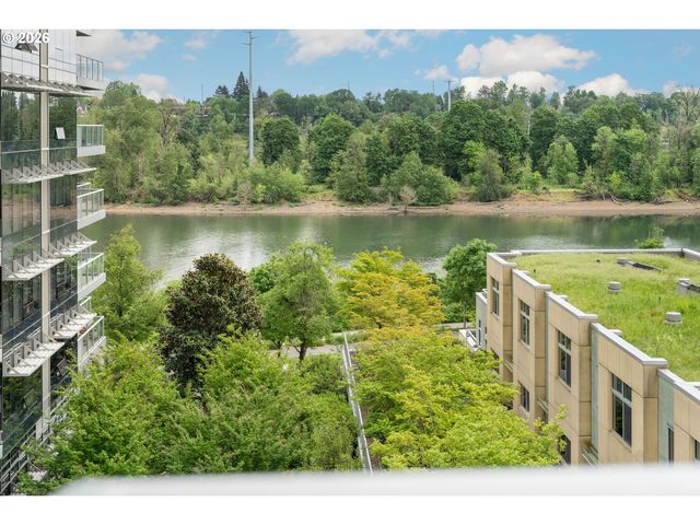 3570 S RIVER Pkwy 603, Portland, OR 97239