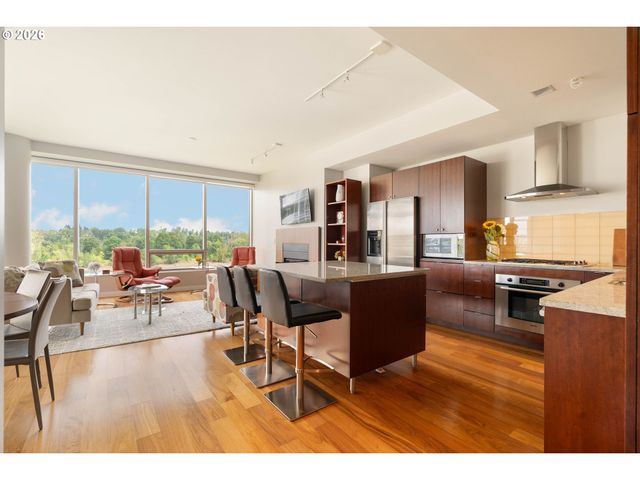 3570 S RIVER Pkwy 603, Portland, OR 97239