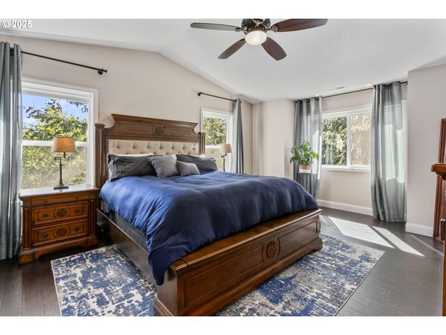 276 CHAMPION Rd, Kalama, WA 98625