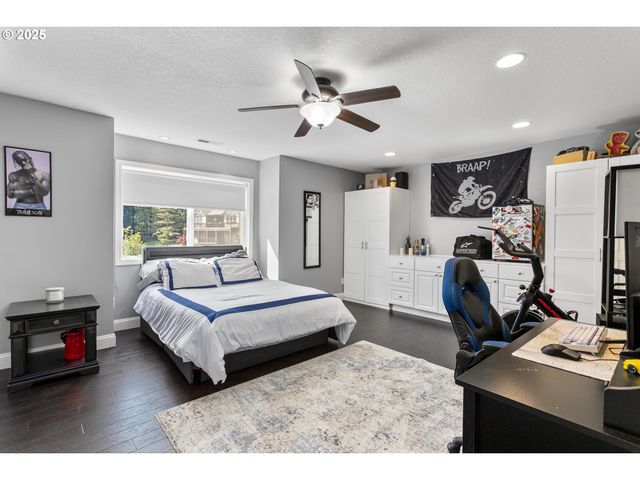 276 CHAMPION Rd, Kalama, WA 98625