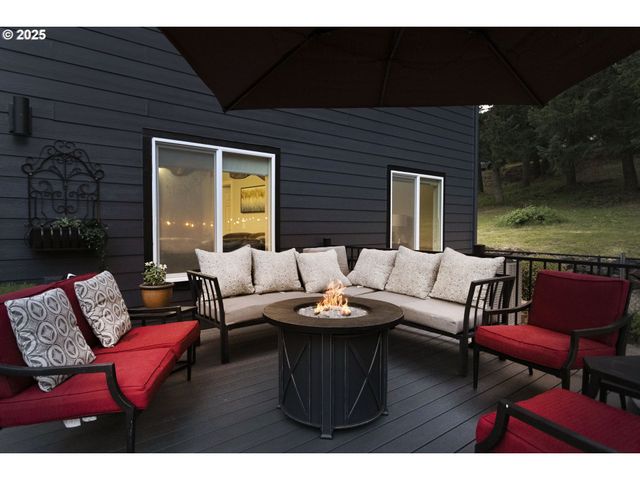 276 CHAMPION Rd, Kalama, WA 98625