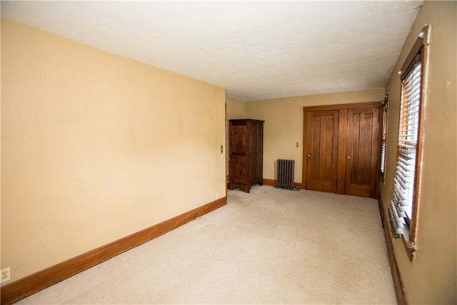 91 Culver Pkwy, Irondequoit, NY 14609