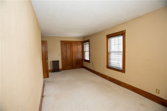91 Culver Pkwy, Irondequoit, NY 14609