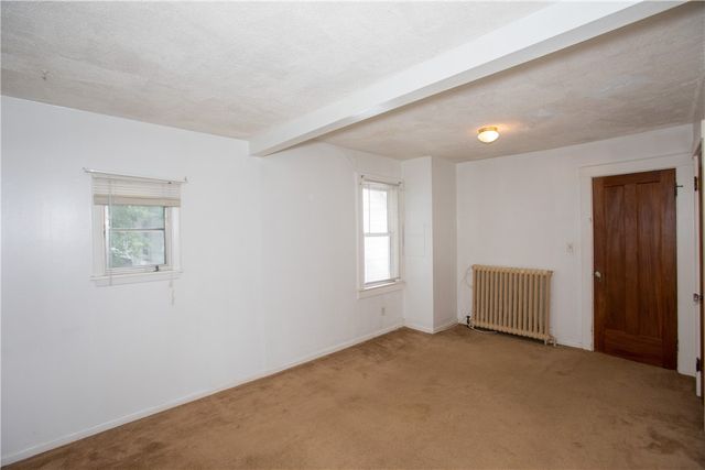 91 Culver Pkwy, Irondequoit, NY 14609