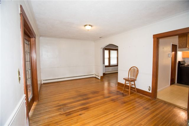 91 Culver Pkwy, Irondequoit, NY 14609