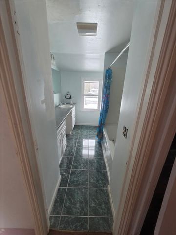 2146 Spencerport Road, Gates, NY 14606