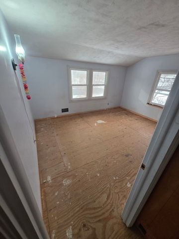 2146 Spencerport Road, Gates, NY 14606