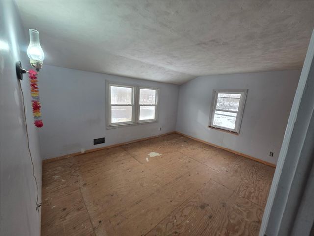 2146 Spencerport Road, Gates, NY 14606