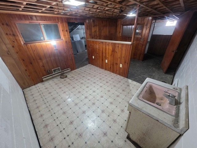 2146 Spencerport Road, Gates, NY 14606