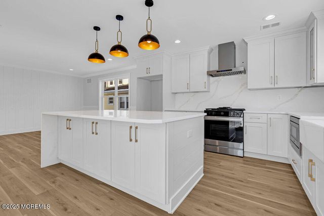 420 New Jersey Avenue, Pine Beach, NJ 08741