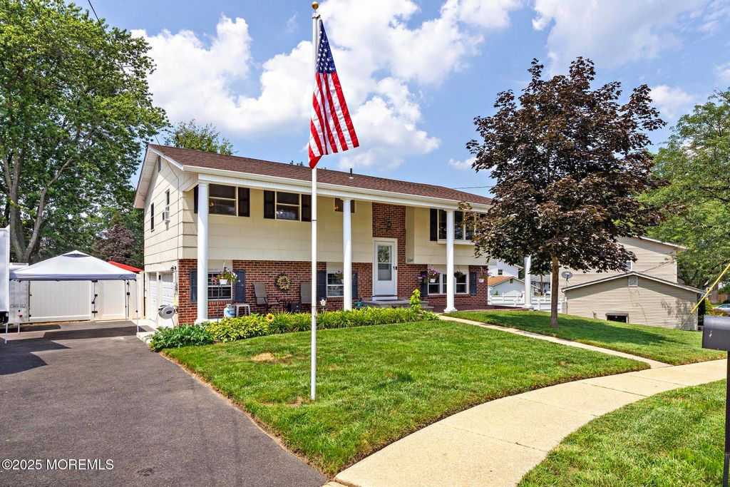 9 Washington Court, Jackson, NJ 08527