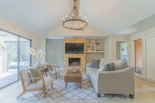 1011 Wimbledon Lane, Plano, TX 75075
