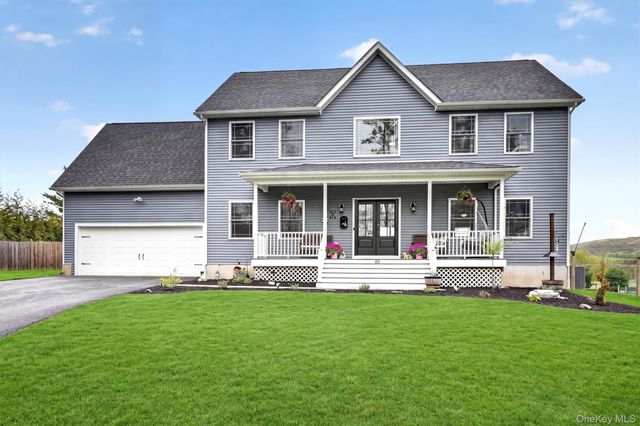 83 Lime Ridge Road, Poughquag, NY 12570