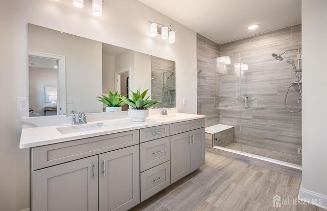 916 E District Boulevard, East Brunswick, NJ 08816