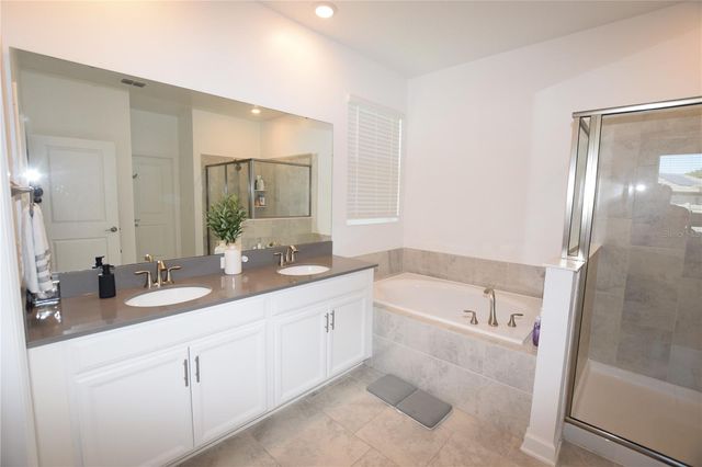 5055 HATCHINEHA COURT, St Cloud, FL 34772