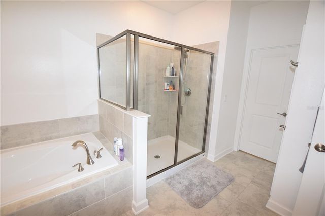 5055 HATCHINEHA COURT, St Cloud, FL 34772