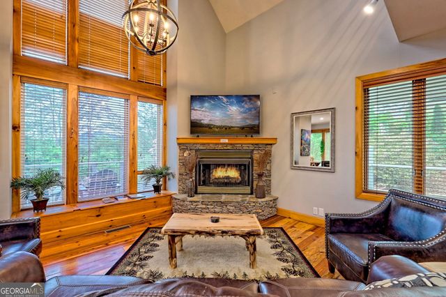 265 Bahn Erlenbruck, Helen, GA 30545