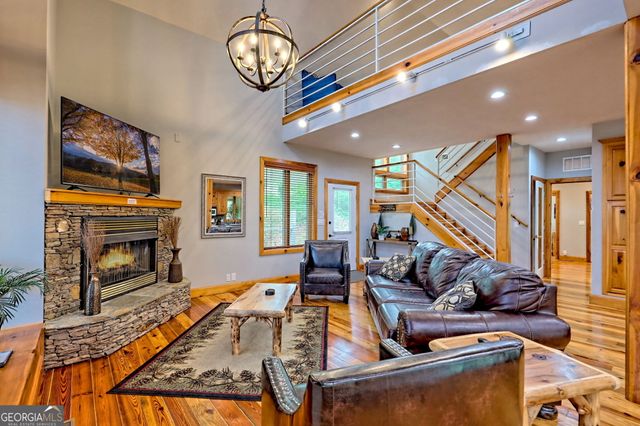 265 Bahn Erlenbruck, Helen, GA 30545