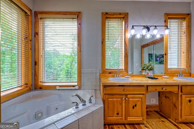265 Bahn Erlenbruck, Helen, GA 30545