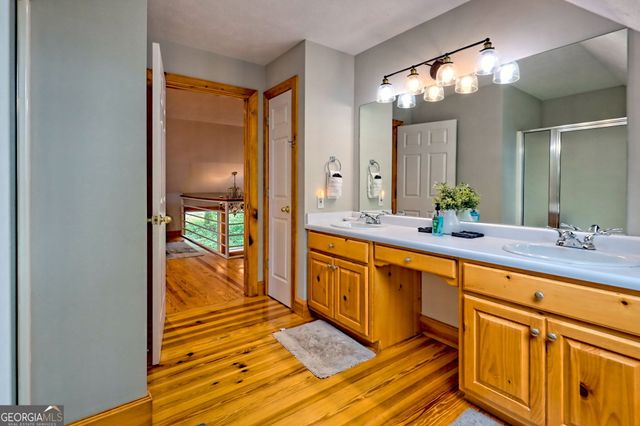265 Bahn Erlenbruck, Helen, GA 30545
