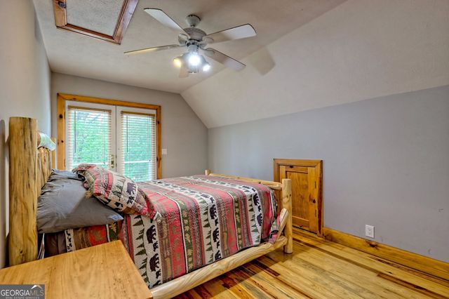 265 Bahn Erlenbruck, Helen, GA 30545