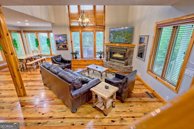 265 Bahn Erlenbruck, Helen, GA 30545