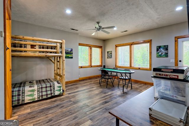 265 Bahn Erlenbruck, Helen, GA 30545