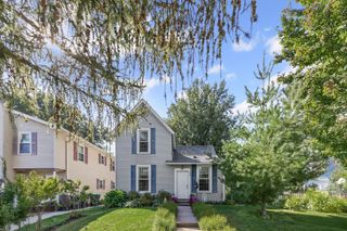 2594 15th Avenue E, North Saint Paul, MN 55109