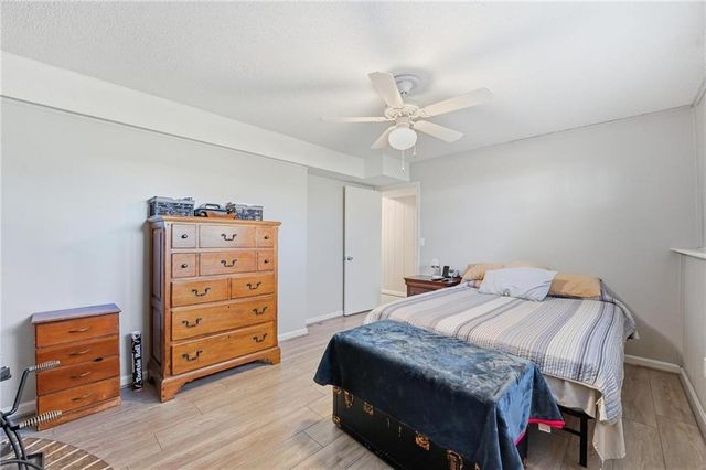 6470 SE Horseshoe Drive, Holt, MO 64048