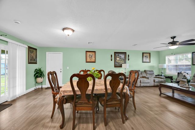 5214 Bowling Green Drive, Fort Pierce, FL 34951