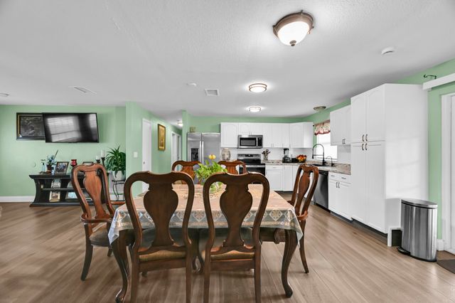 5214 Bowling Green Drive, Fort Pierce, FL 34951
