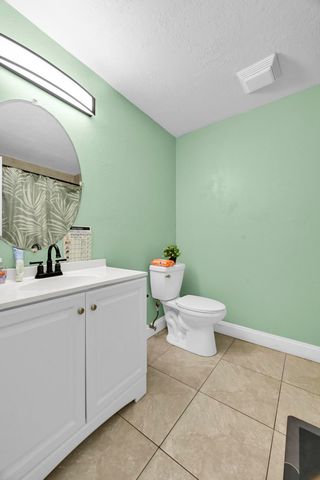 5214 Bowling Green Drive, Fort Pierce, FL 34951