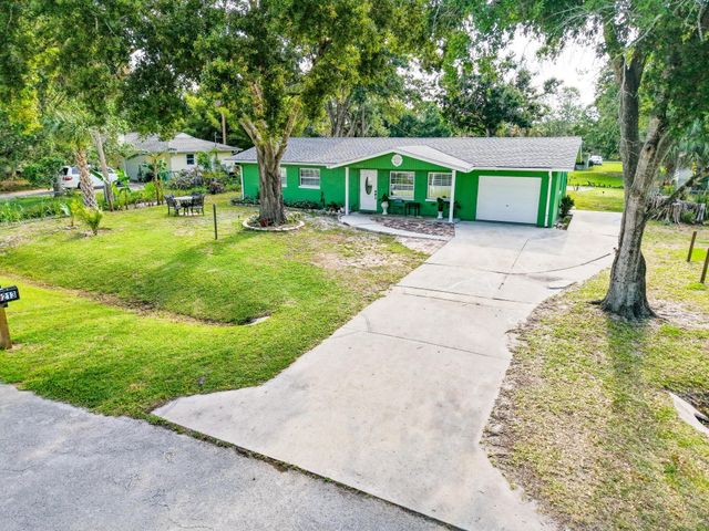 5214 Bowling Green Drive, Fort Pierce, FL 34951