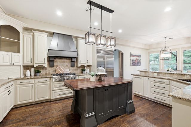 3206 Timberline Drive, Highland Village, TX 75077