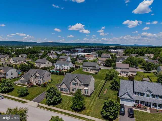 132 WARM SUNDAY WAY, Mechanicsburg, PA 17050